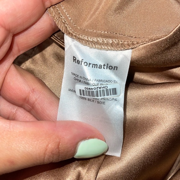 Reformation | Willa Silk Pant Size: 2 - Picture 5 of 5